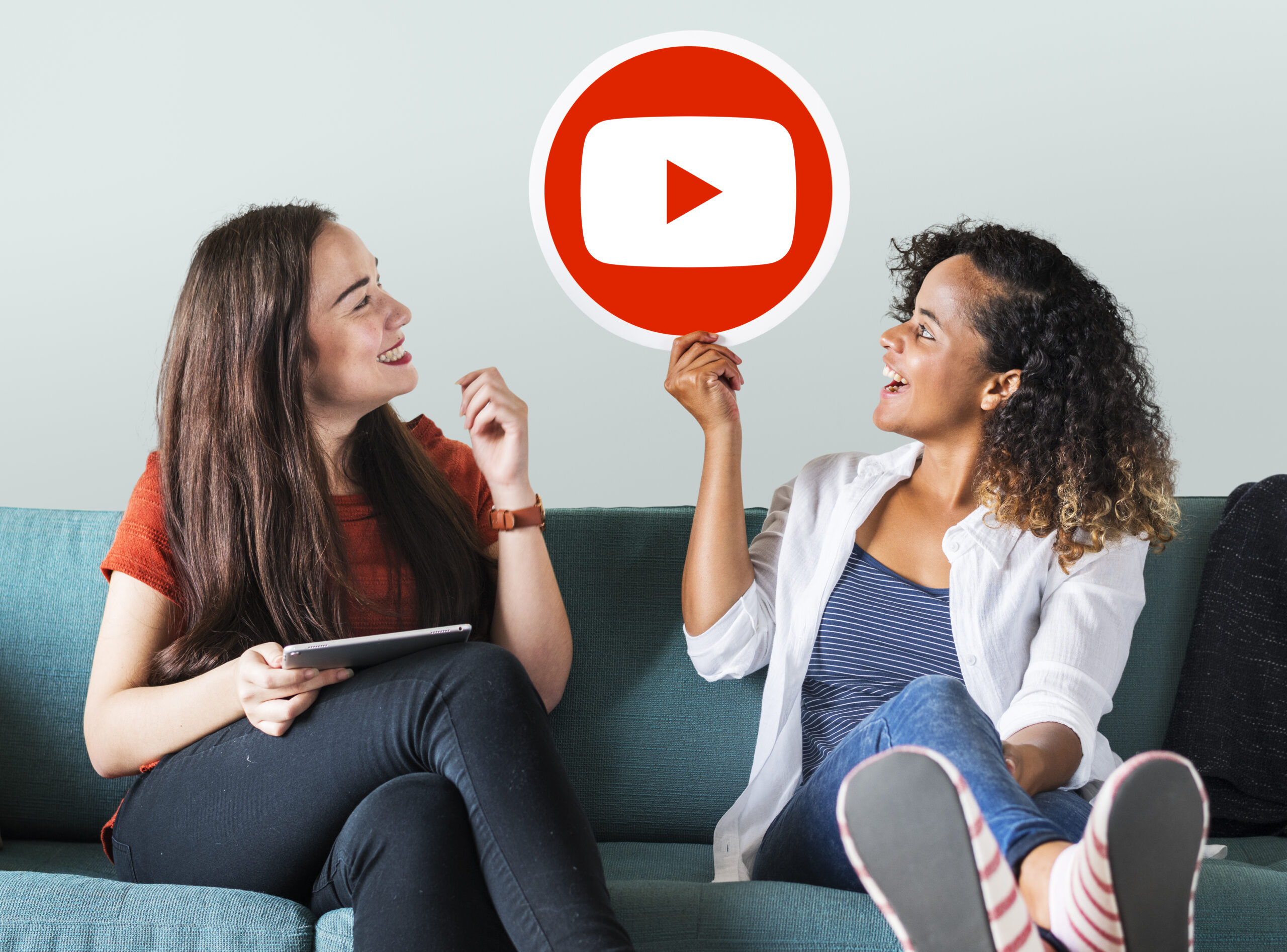 Blogging vs YouTube