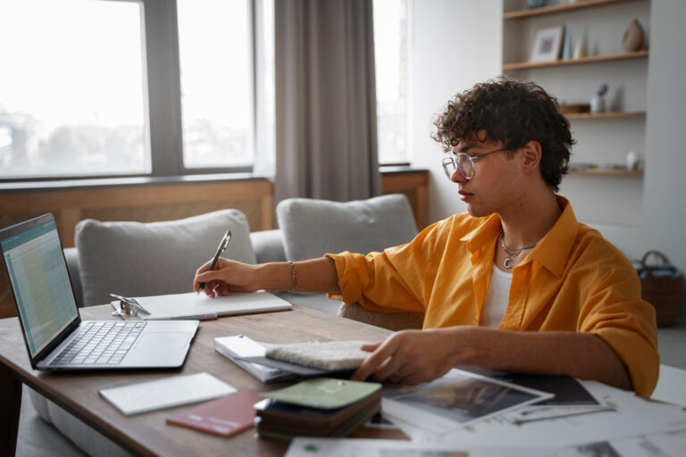 freelancing for students 2025